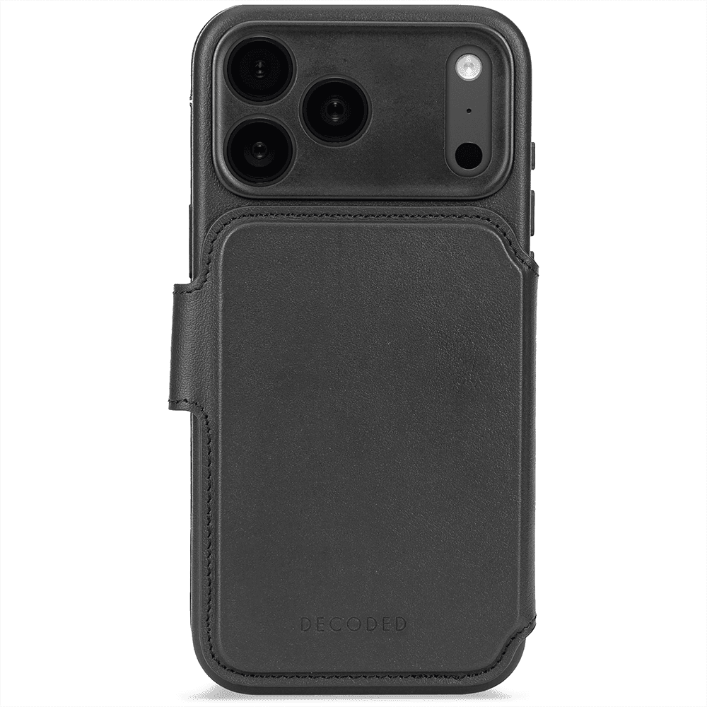 Decoded Leather Detachable Wallet - iPhone 17 Pro - Black