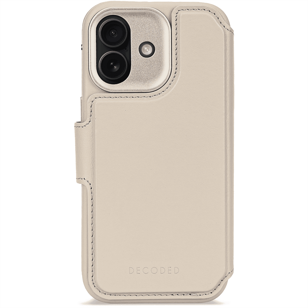 Decoded Leather Detachable Wallet - iPhone 17 - Solid Clay